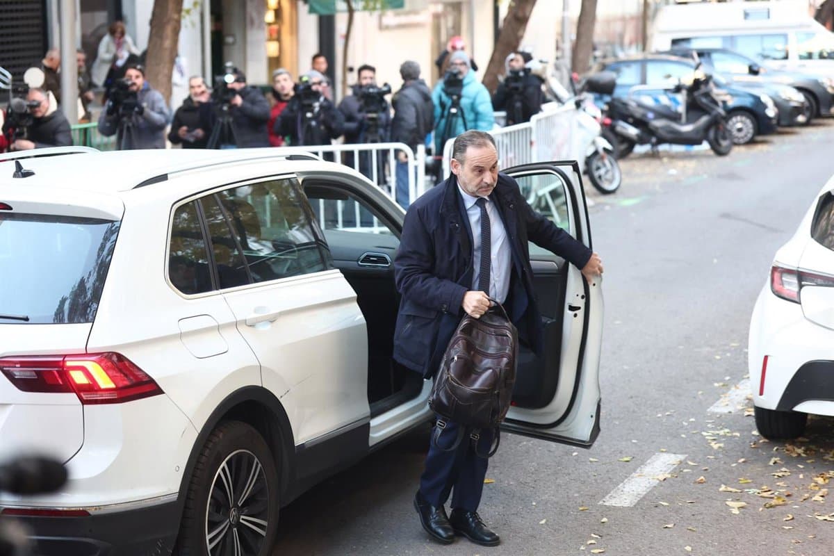 Ábalos y Koldo exigen que la AN juzgue el caso mascarillas